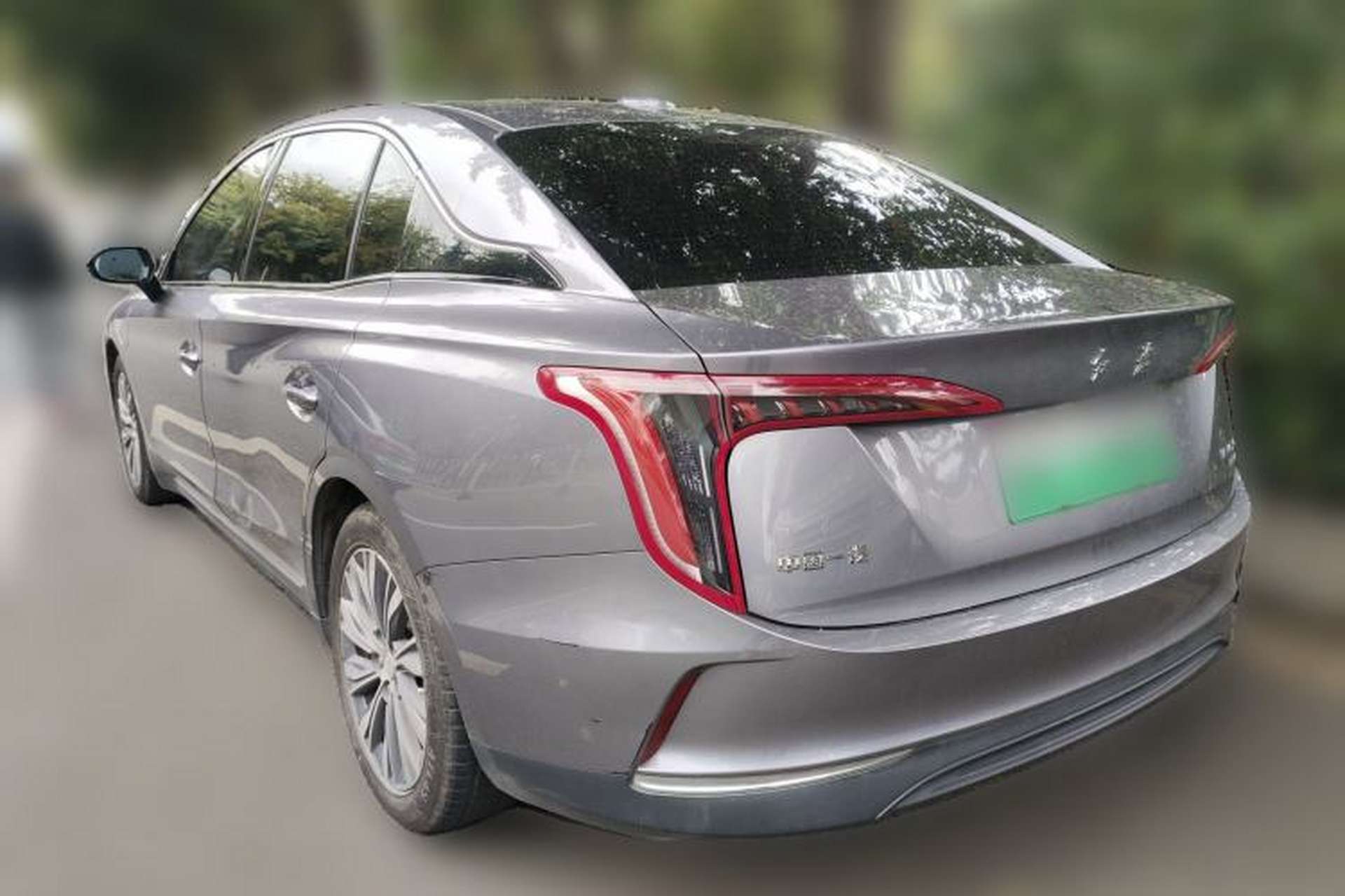Used Hongqi E-QM5 2023 620km PLUS Rear Left 45 Deg