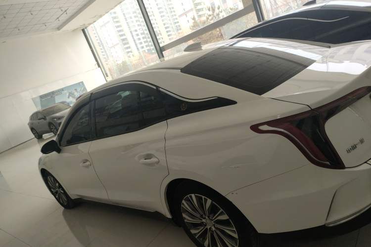 Used Hongqi E-QM5 2023 620km PLUS Left Side