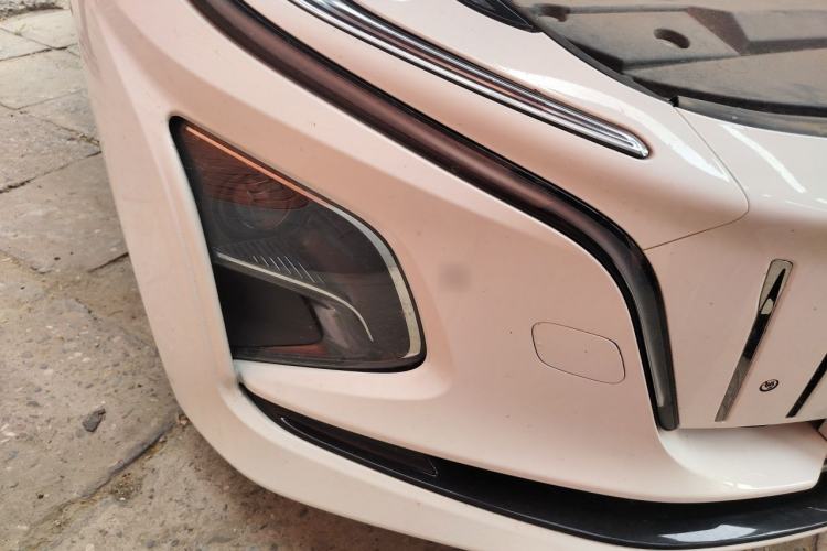 Used Hongqi E-QM5 2023 620km PLUS Right Front Headlight
