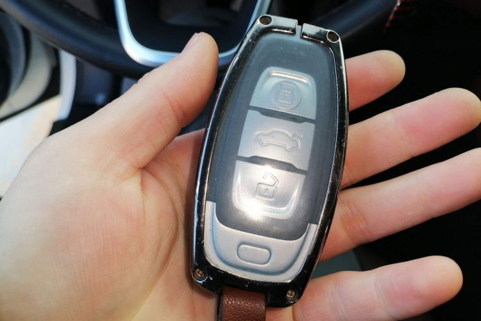Used Hongqi E-QM5 2023 620km PLUS Vehicle Key