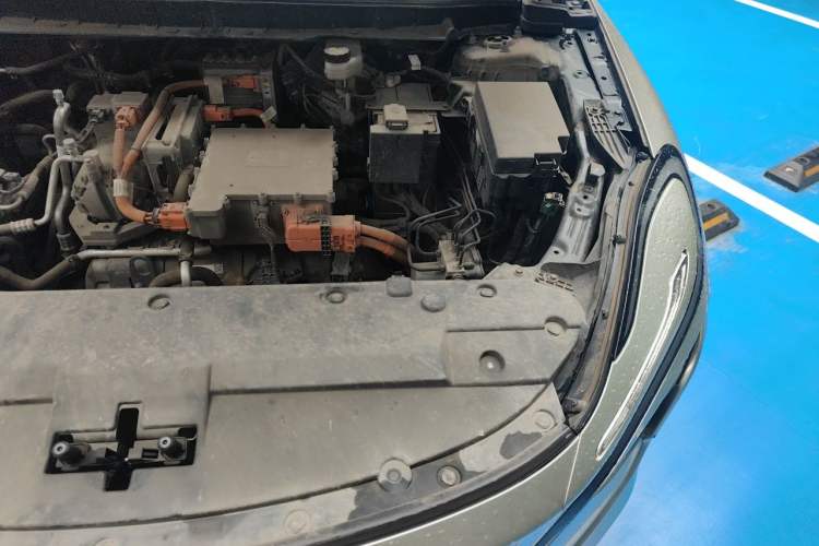 Used Hongqi E-QM5 2023 560km PLUS Engine Bay Left
