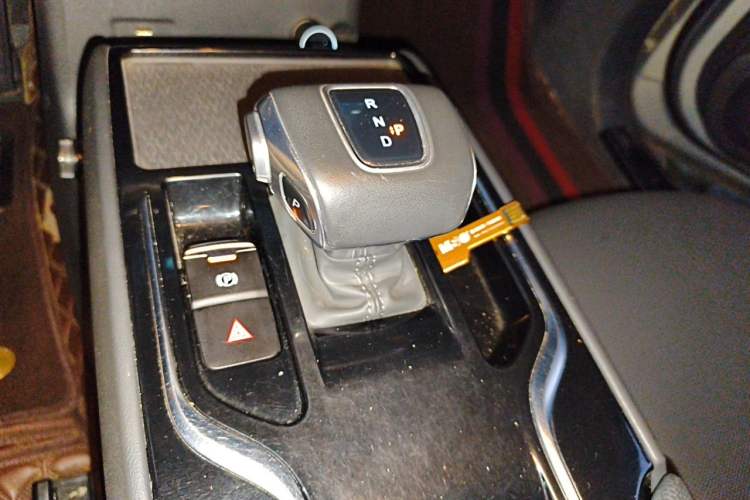 Used Hongqi E-QM5 2023 620km PLUS Gear Lever