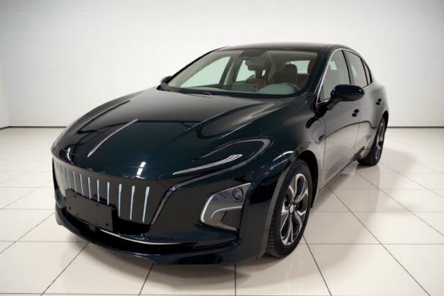 Used Hongqi E-QM5 2024 450km Range Commuter Version