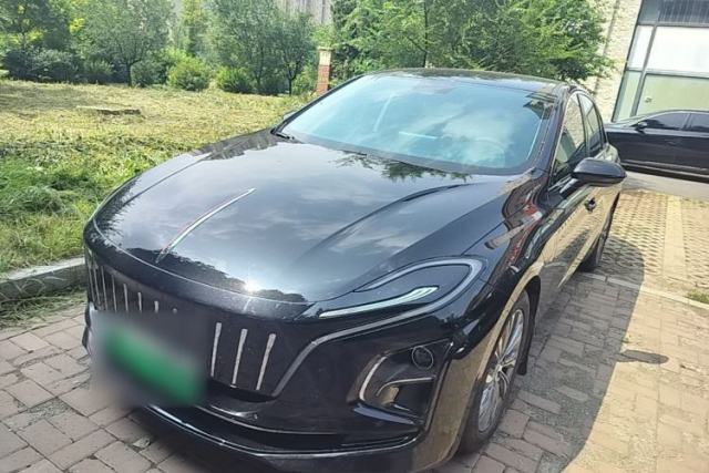 Used Hongqi E-QM5 2024 610 km PLUS