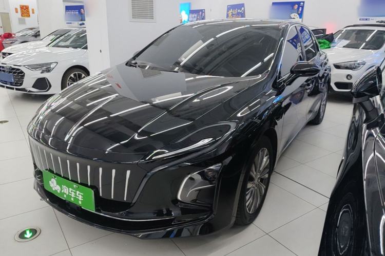 Hongqi E-QM5 2024 610 km PLUS