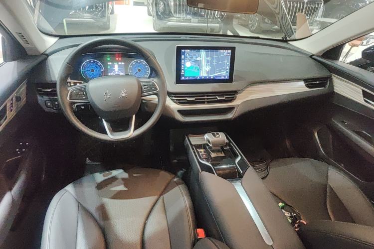 Used Hongqi E-QM5 2024 560km PLUS Center Console