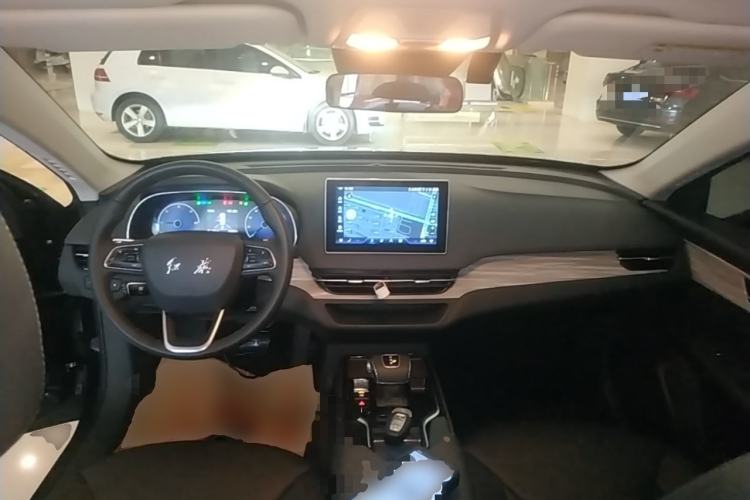 Used Hongqi E-QM5 2024 610 km PLUS Center Console