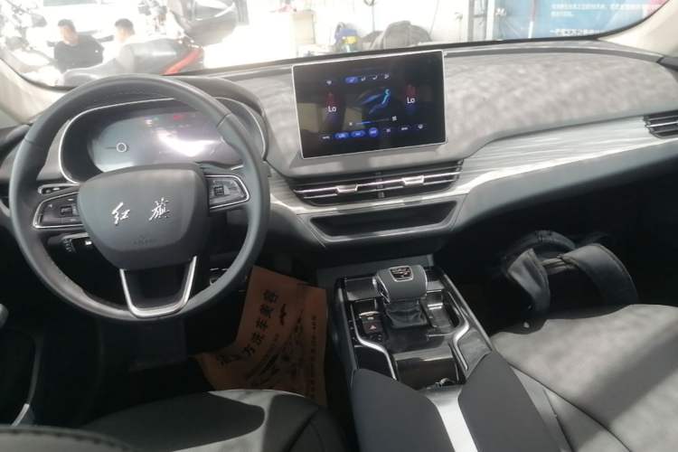 Used Hongqi E-QM5 2024 500km Range Edition Center Console