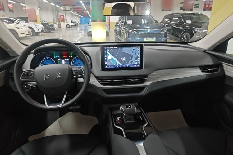 Used Hongqi E-QM5 2024 500km Range Edition Center Console