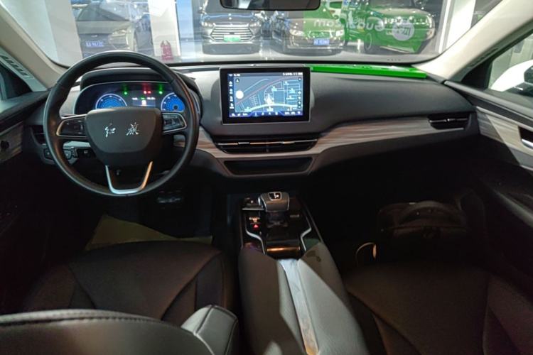 Used Hongqi E-QM5 2024 500km Range Edition Center Console