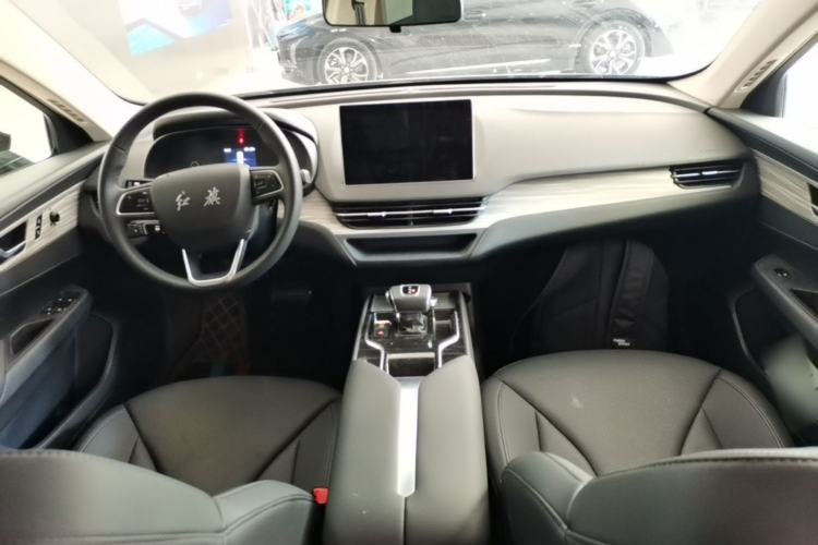 Used Hongqi E-QM5 2024 610 km PLUS Center Console