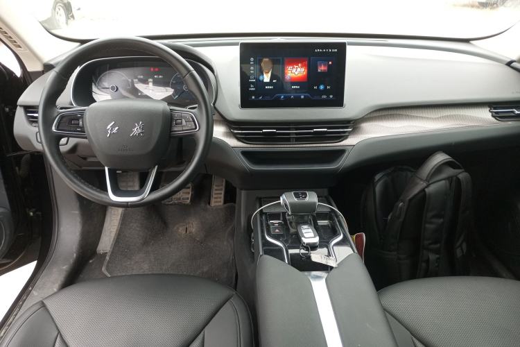 Used Hongqi E-QM5 2024 450km Range Commuter Version Center Console