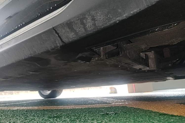 Used Hongqi E-QM5 2024 450km Range Commuter Version Chassis Front Right