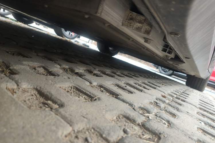 Used Hongqi E-QM5 2024 450km Range Commuter Version Chassis Rear Right