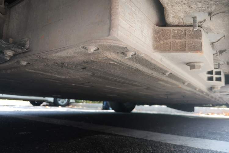 Used Hongqi E-QM5 2024 450km Range Commuter Version Chassis Rear Right