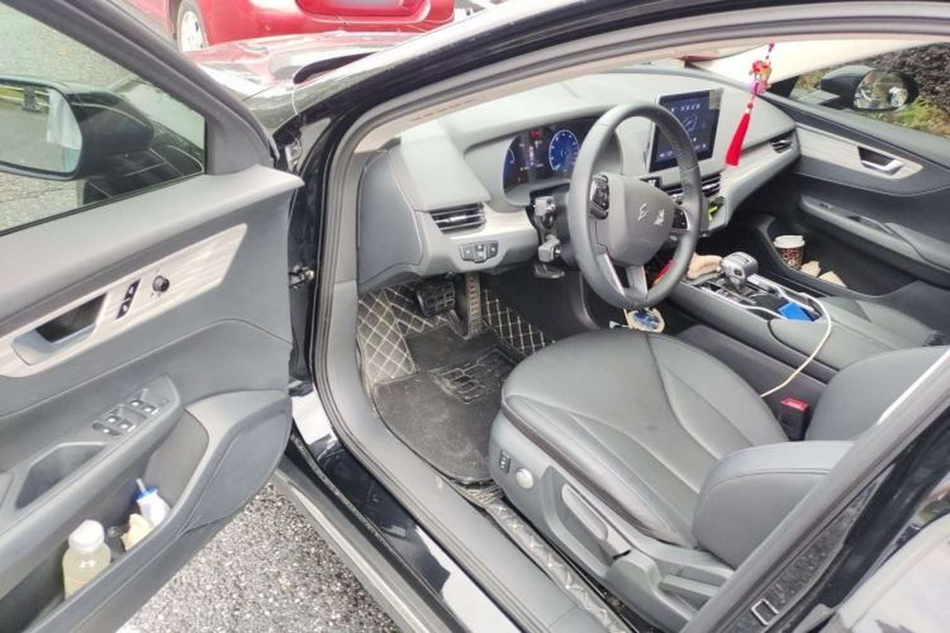 Used Hongqi E-QM5 2024 560km PLUS Driver Seat