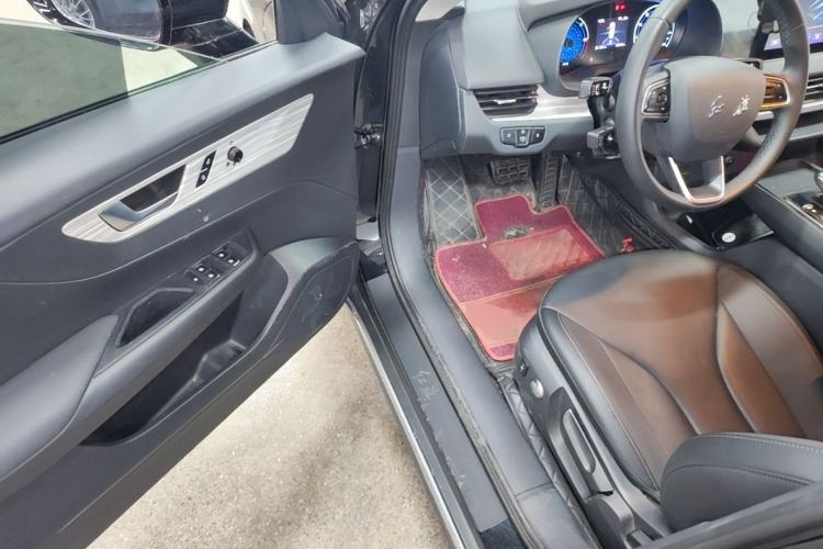 Used Hongqi E-QM5 2024 610 km PLUS Driver Seat