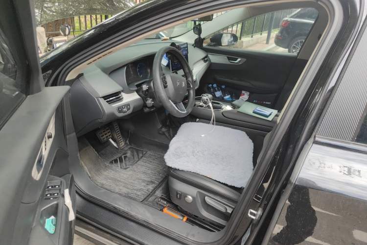 Used Hongqi E-QM5 2024 610 km PLUS Driver Seat
