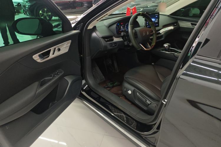 Used Hongqi E-QM5 2024 610 km PLUS Driver Seat