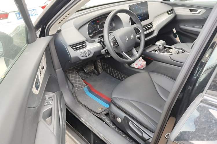 Used Hongqi E-QM5 2024 500km Range Edition Driver Seat