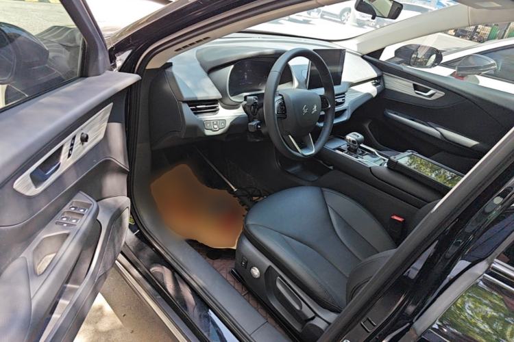 Used Hongqi E-QM5 2024 500km Range Edition Driver Seat
