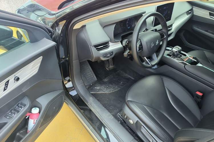 Used Hongqi E-QM5 2024 560km PLUS Driver Seat
