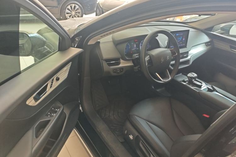 Used Hongqi E-QM5 2024 560km PLUS Driver Seat