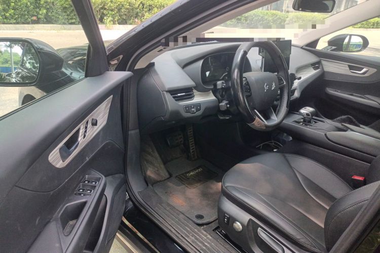 Used Hongqi E-QM5 2024 500km Range Edition Driver Seat