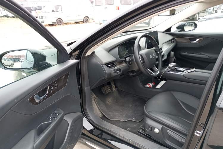 Used Hongqi E-QM5 2024 450km Range Commuter Version Driver Seat