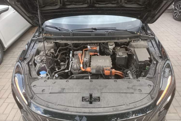 Used Hongqi E-QM5 2024 450km Range Commuter Version Engine Bay