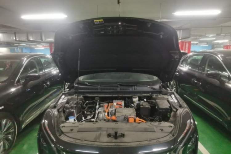 Used Hongqi E-QM5 2024 500km Range Edition Engine Bay