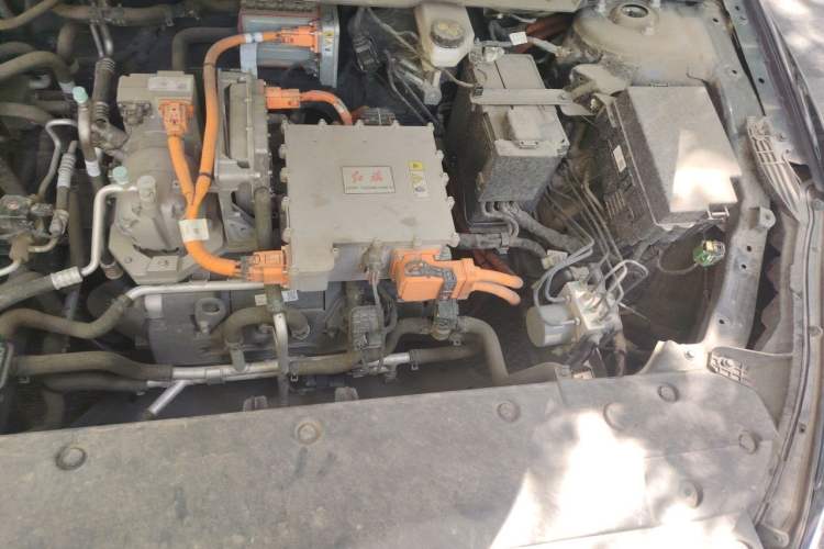 Used Hongqi E-QM5 2024 500km Range Edition Engine Bay Left