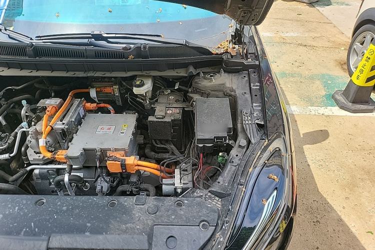 Used Hongqi E-QM5 2024 500km Range Edition Engine Bay Left