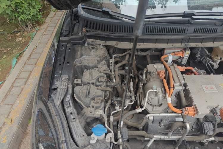Used Hongqi E-QM5 2024 500km Range Edition Engine Bay Right