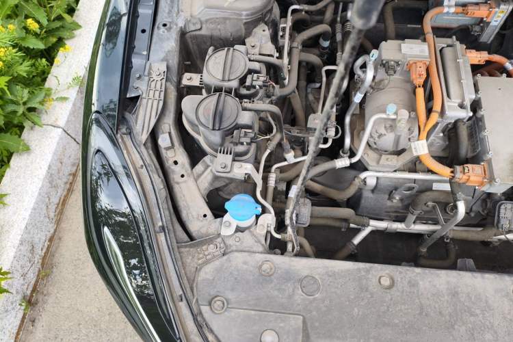Used Hongqi E-QM5 2024 500km Range Edition Engine Bay Right
