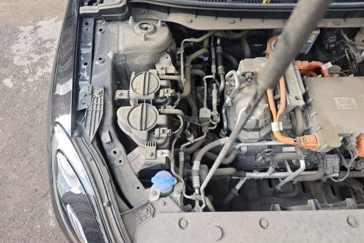 Used Hongqi E-QM5 2024 500km Range Edition Engine Bay Right