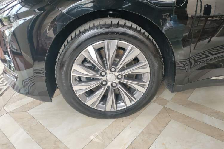 Used Hongqi E-QM5 2024 450km Range Commuter Version Exterior 2