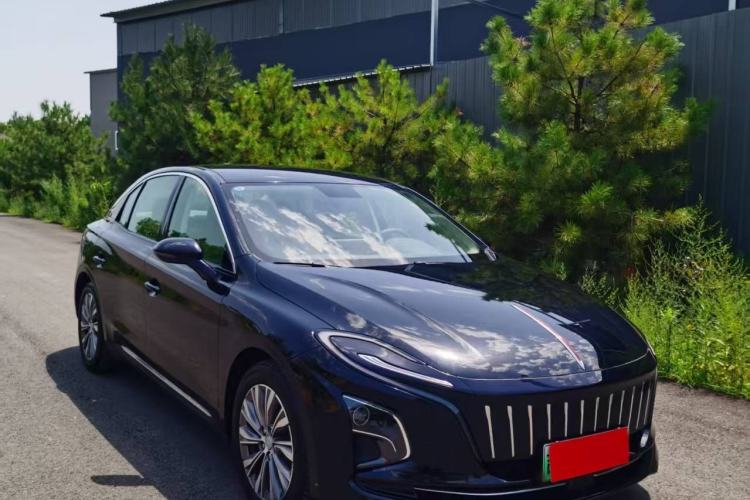 Used Hongqi E-QM5 2024 610 km PLUS Exterior 2