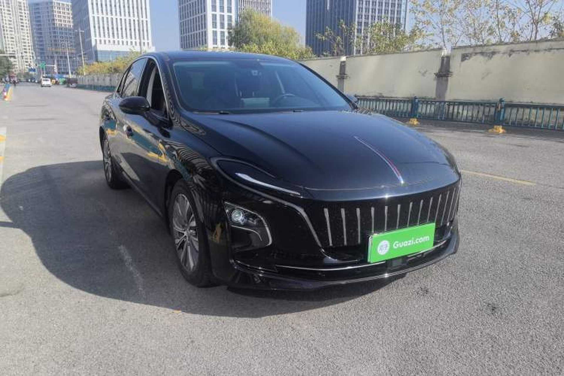 Used Hongqi E-QM5 2024 560km PLUS Exterior 2