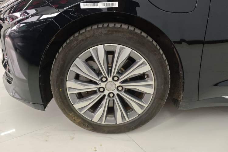 Used Hongqi E-QM5 2024 610 km PLUS Exterior 4