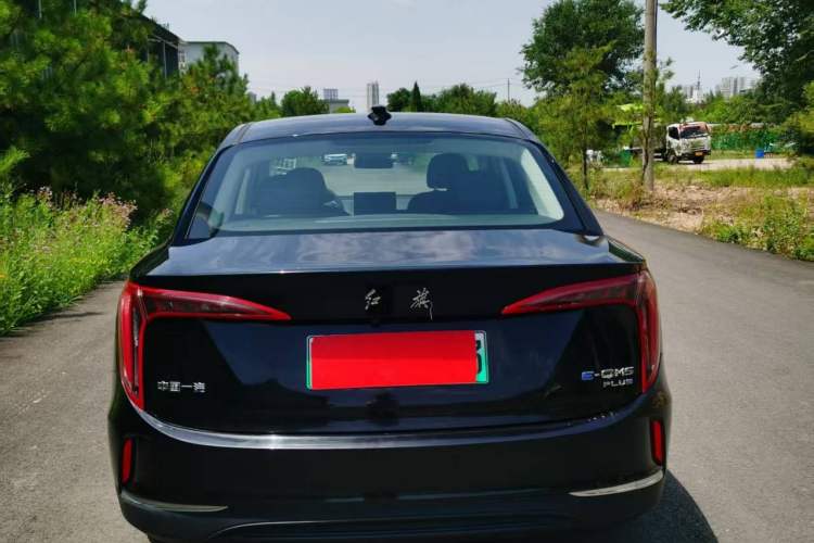 Used Hongqi E-QM5 2024 610 km PLUS Exterior 4