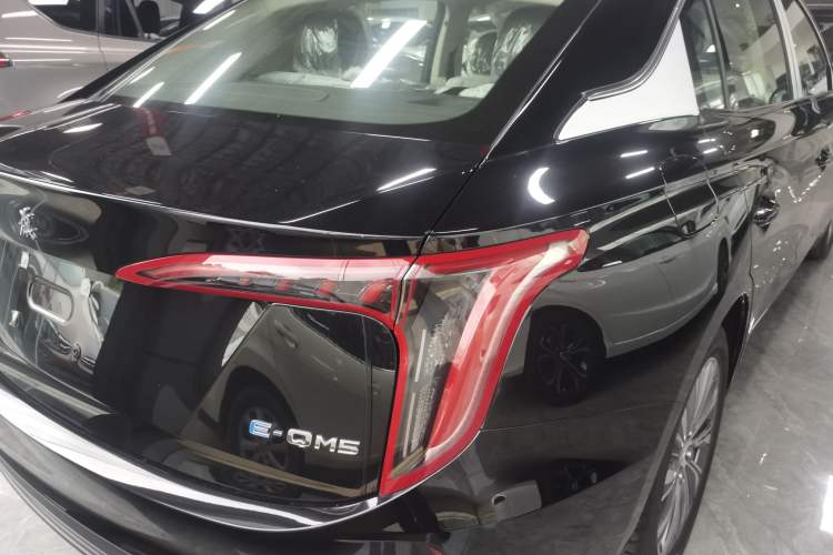 Used Hongqi E-QM5 2024 500km Range Edition Exterior 4