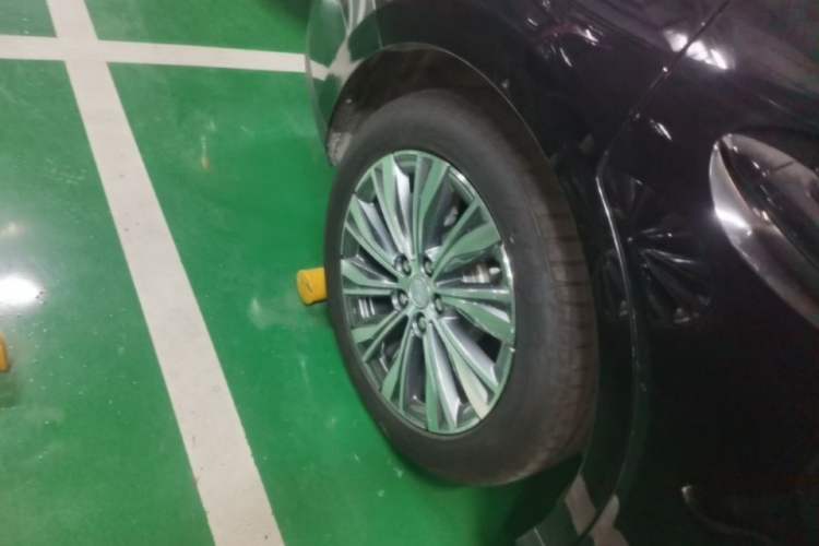 Used Hongqi E-QM5 2024 500km Range Edition Exterior 5