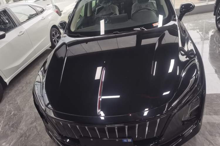 Used Hongqi E-QM5 2024 500km Range Edition Exterior 6