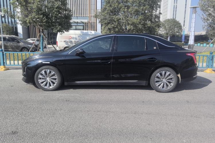 Used Hongqi E-QM5 2024 560km PLUS Exterior 6