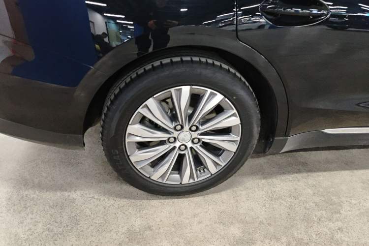Used Hongqi E-QM5 2024 500km Range Edition Exterior 8