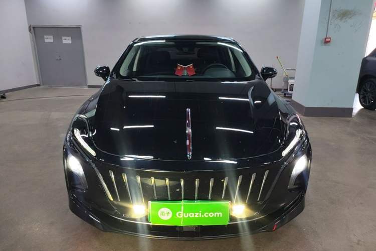 Used Hongqi E-QM5 2024 610 km PLUS Front