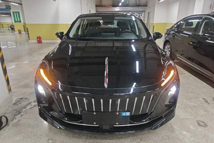 Used Hongqi E-QM5 2024 500km Range Edition Front