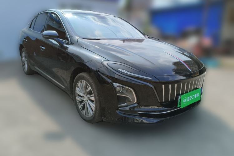 Used Hongqi E-QM5 2024 610 km PLUS Front Right 45 Deg