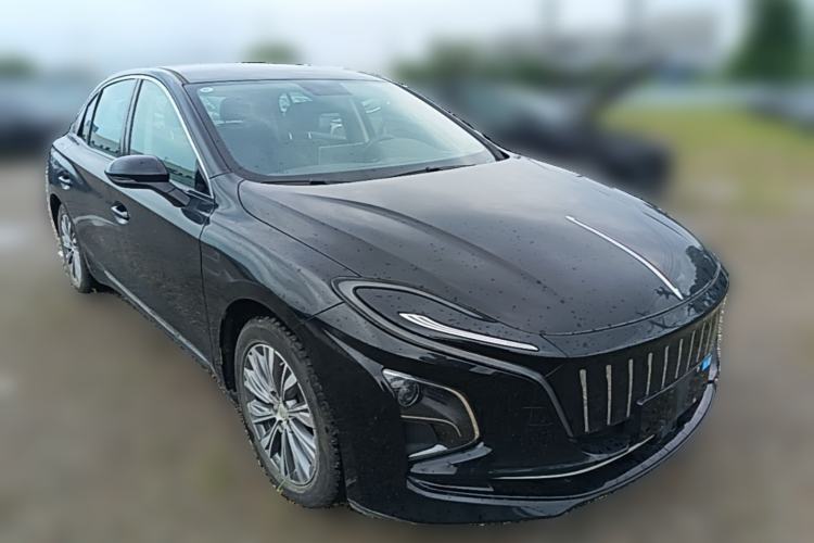 Used Hongqi E-QM5 2024 500km Range Edition Front Right 45 Deg